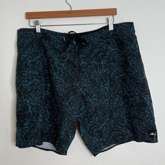 O'Neill Other - O'Neill Hyperfreak Board Shorts size 38